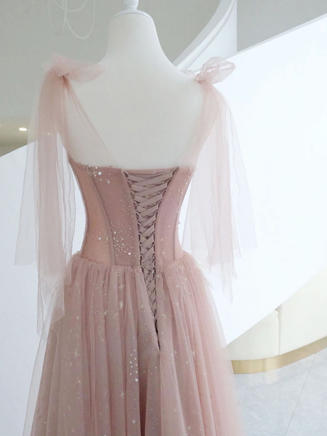 
                  
                    A-Line Pink Round Neck Tulle Long Prom Dresses, Pink Formal Evening Dress
                  
                