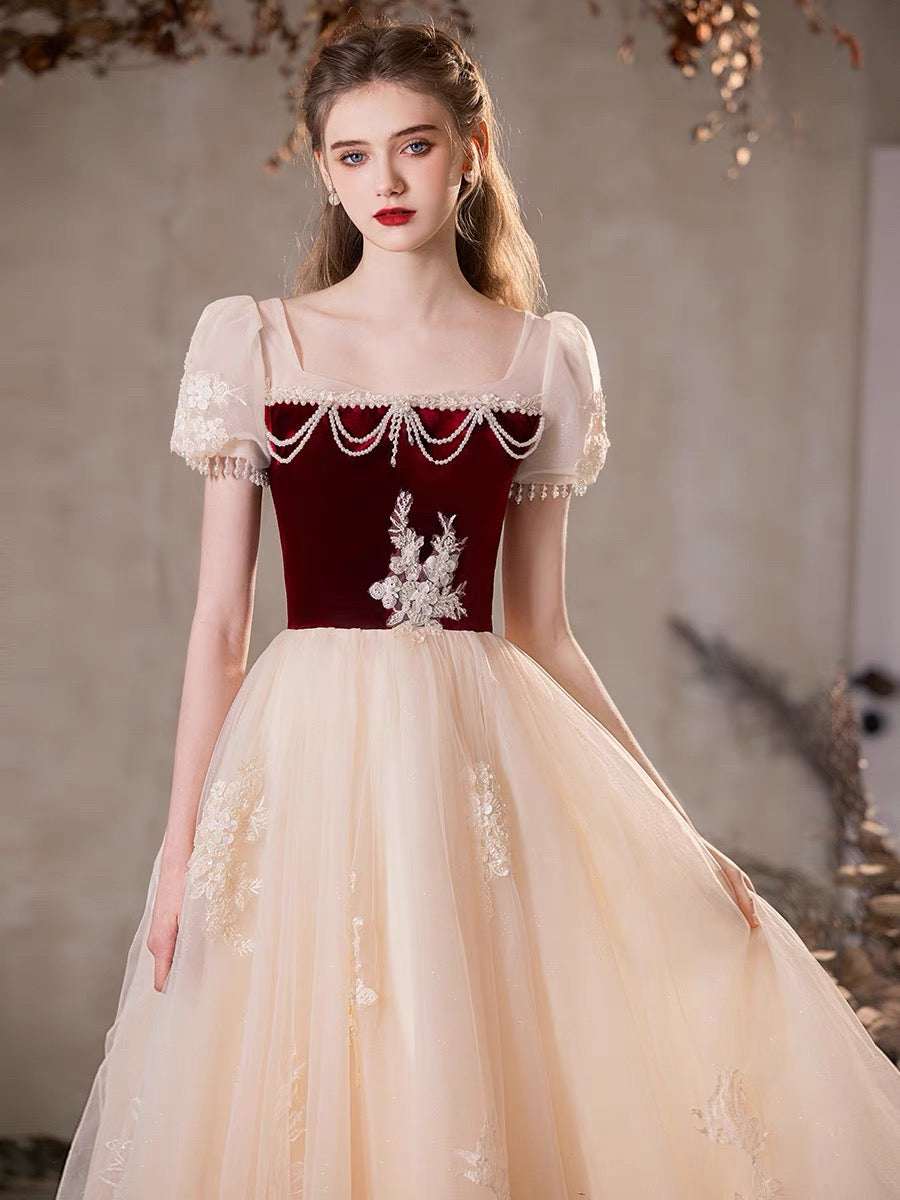 
                  
                    A-Line Tulle Champagne Long Prom Dress with Beads
                  
                