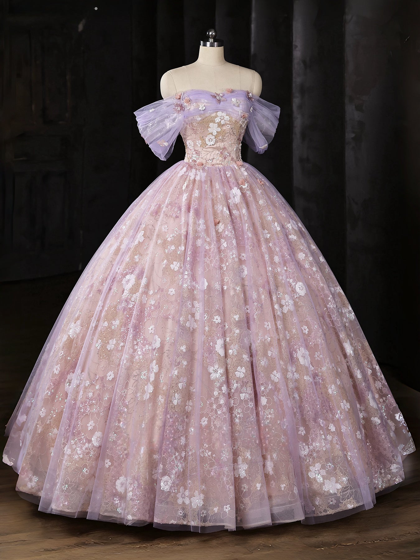 
                  
                    A-Line Sweetheart Neck Off Shoulder Tulle Lace Purple Long Prom Dress
                  
                