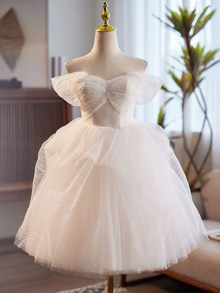 A-Line Off Short Tulle Lace Short Prom Dress, Short Homecoming Dress shdress A-Line Off Short Tulle Lace Short Prom Dress, Short Homecoming Dress shdress