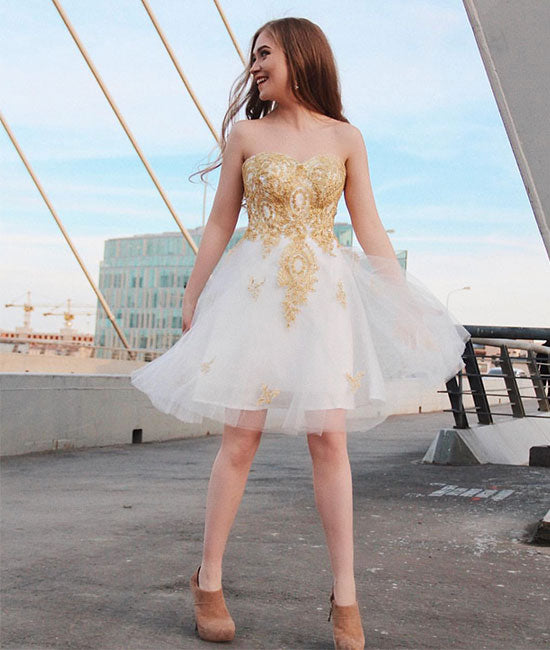 Cute white sweetheart neck lace applique short prom dress, homecoming shdress Cute white sweetheart neck lace applique short prom dress, homecoming shdress