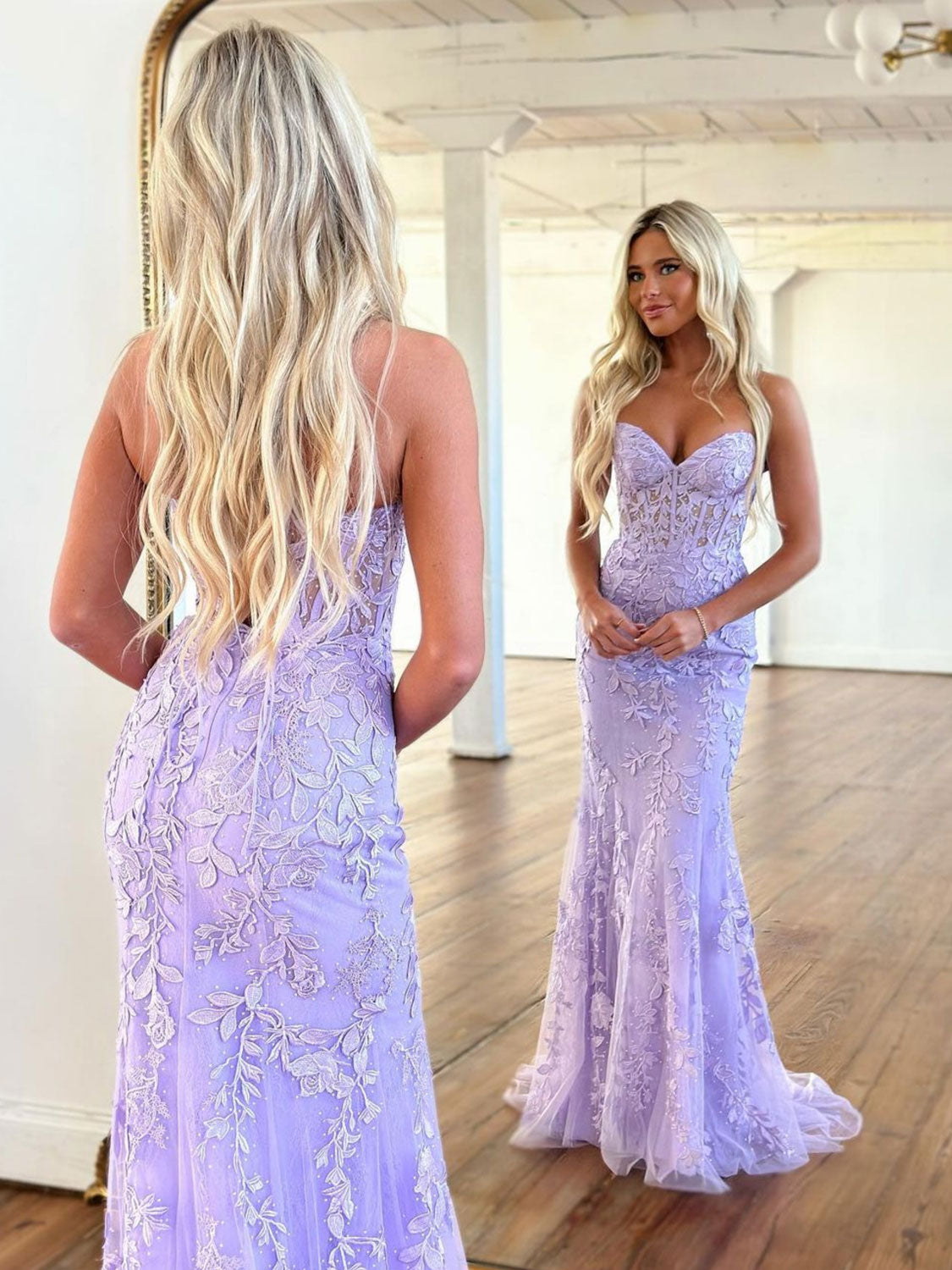 
                  
                    Mermaid Sweetheart Neck Lace Purple Long Prom Dress
                  
                