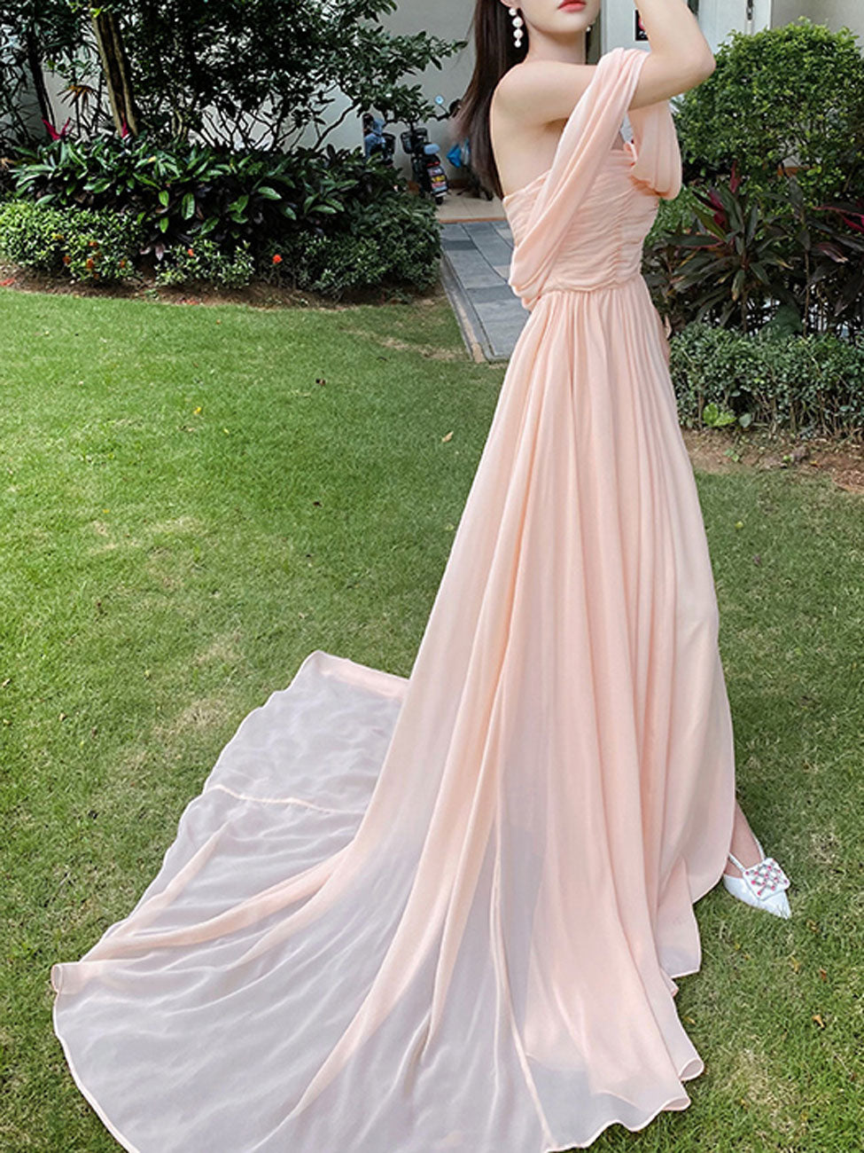 Stunning Dark Pink Off Shoulder Evening Gowns With Slits With Beaded Long  Sleeves, Pleats, And Split Perfect For Prom, Formal Events, Red Carpet  Events And Special Occasions From Classicalforever, $171.88 | DHgate.Com